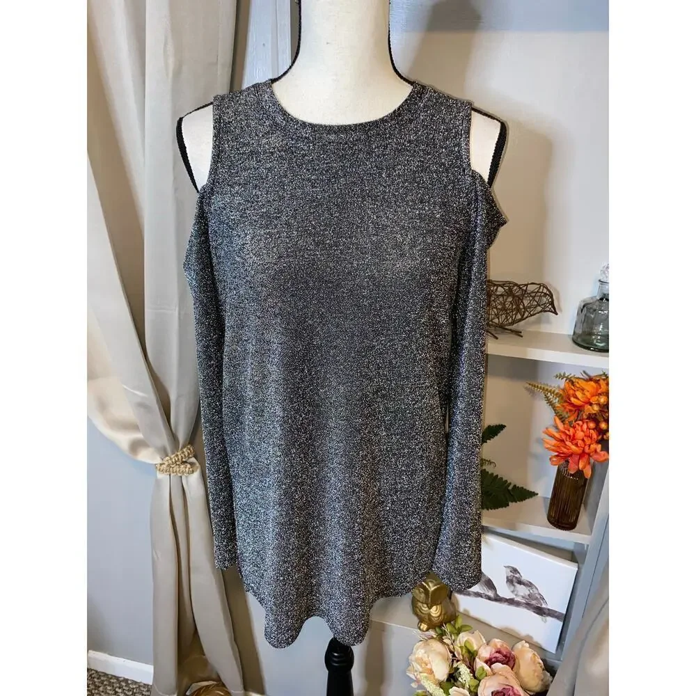 NWT Michael Kors size Medium $98 Black Silver Open Shoulder Blouse with Stretch
